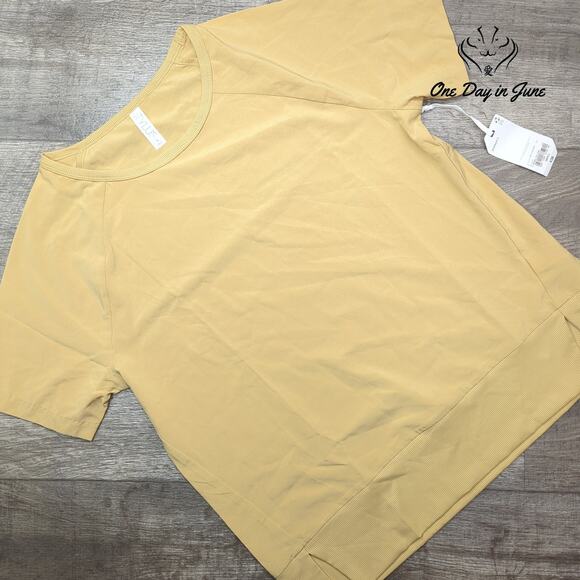 Stylus Short Sleeve Top Size S - Picture 1 of 5